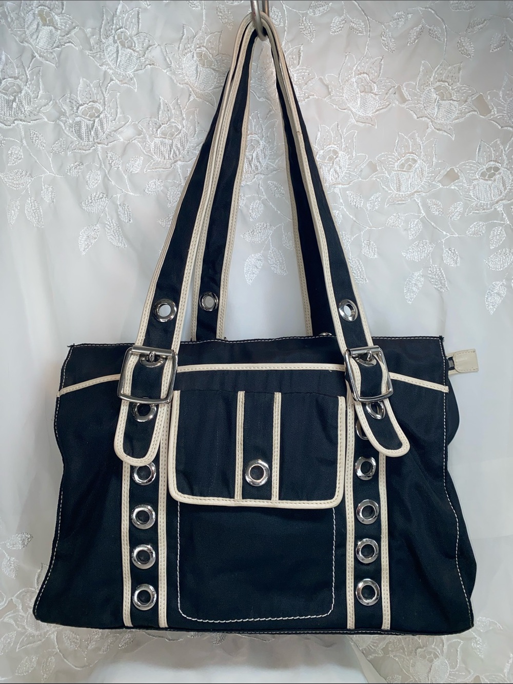 Vintage Isabella Fiore Black Shoulder Travel Bag Luggage